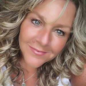 Meet your Posher, Paula